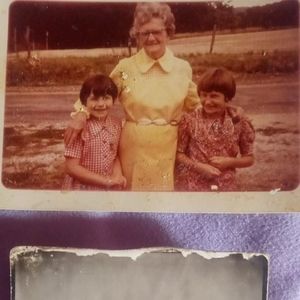 Meet your Posher, Laura